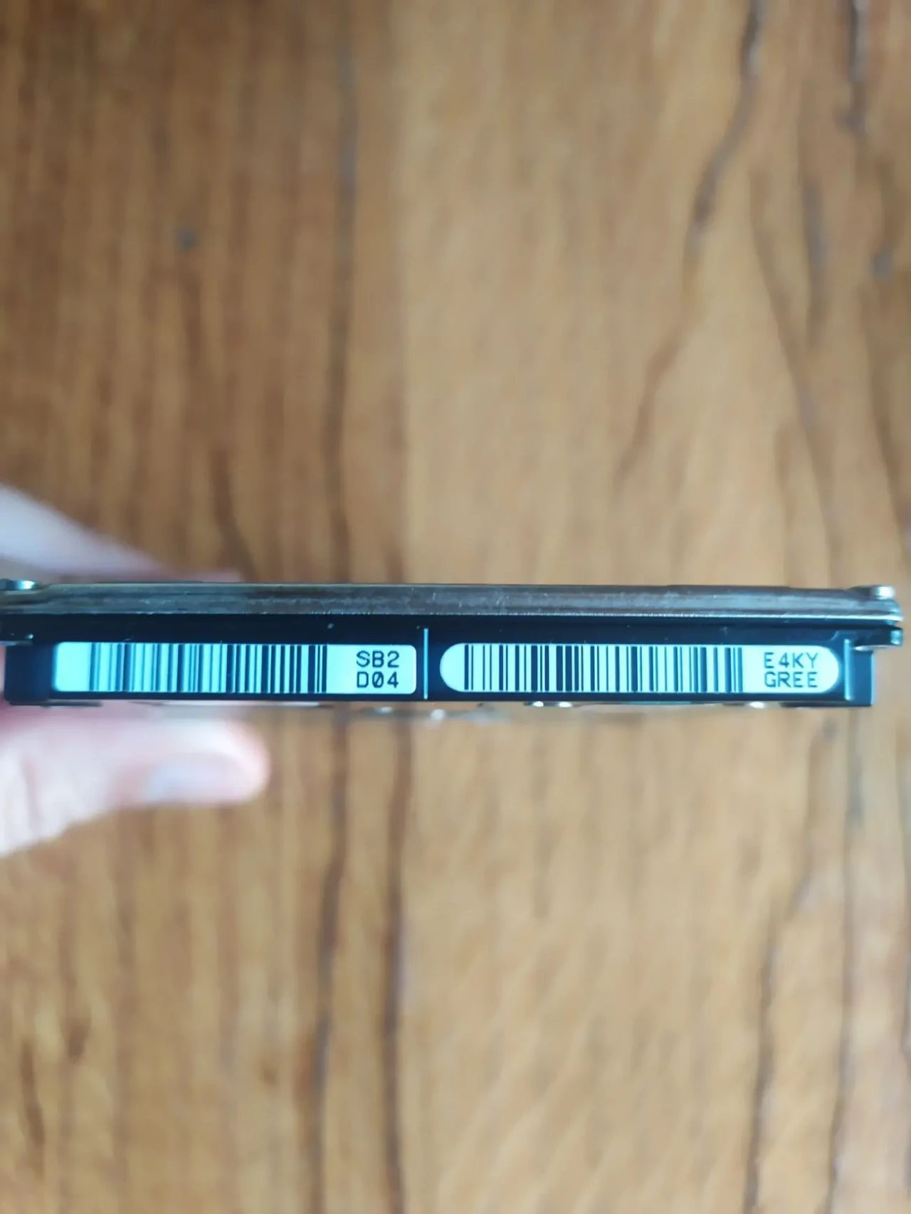 Жорсткий диск Hitachi HTS541612J9SA00 на 120GB пам'яті 2.5 SATA 4
