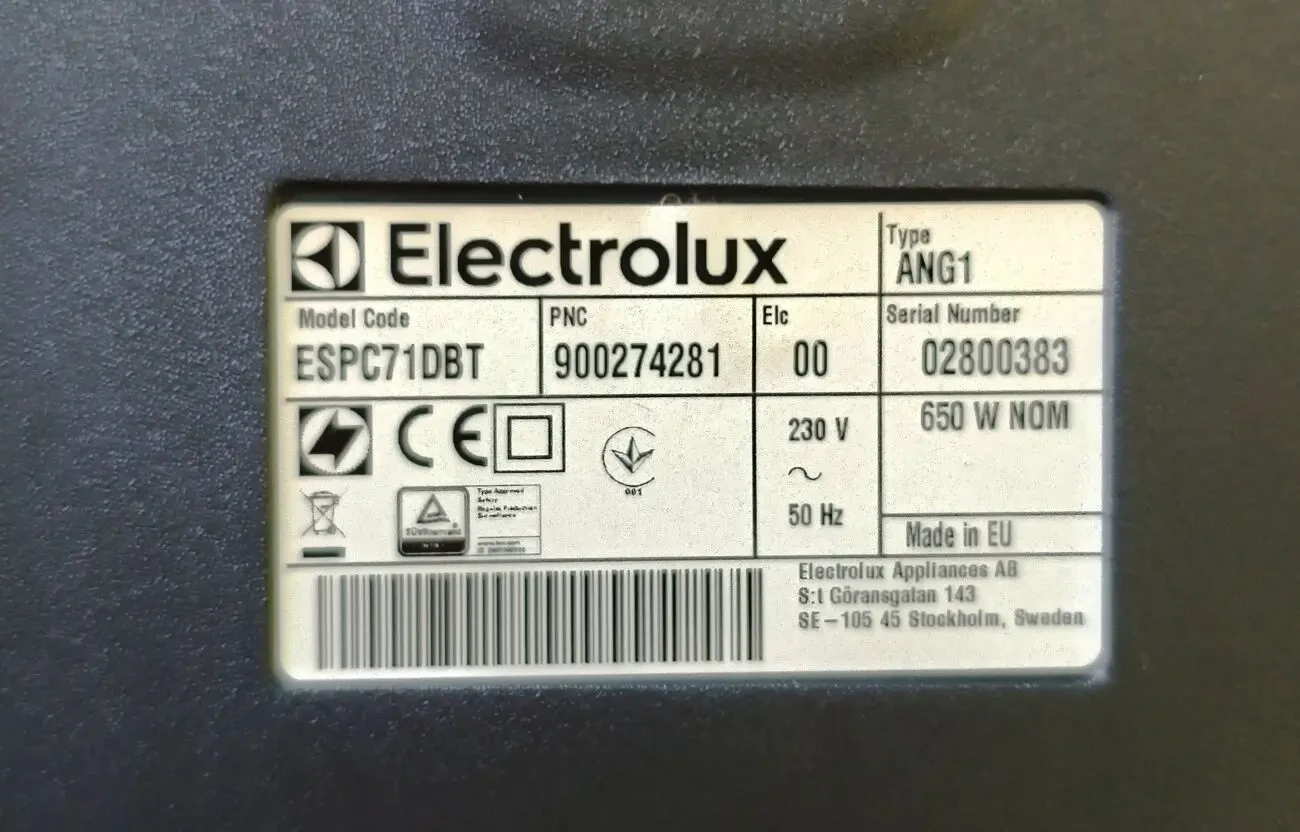 Дешево мощный безмешковый пылисос Electrolux ESPC71DBT НЕ Китай 3