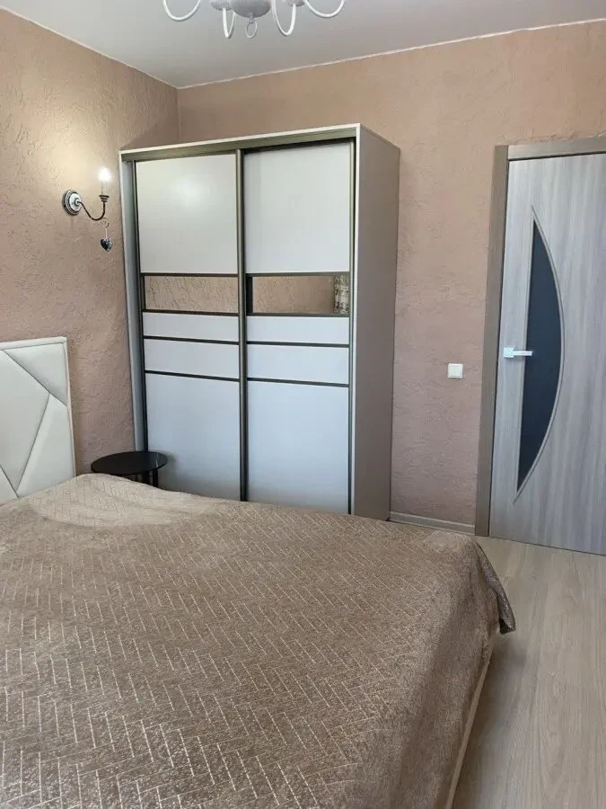 Продам свою Евродвушку 41м2 ЖК Сказка 5