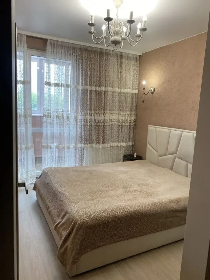 Продам свою Евродвушку 41м2 ЖК Сказка 6