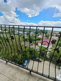 Продаж 4х кімнатної квартири з АВТОНОМНИМ ГАЗОВИМ ОПАЛЕННЯМ, вул Липнева 2