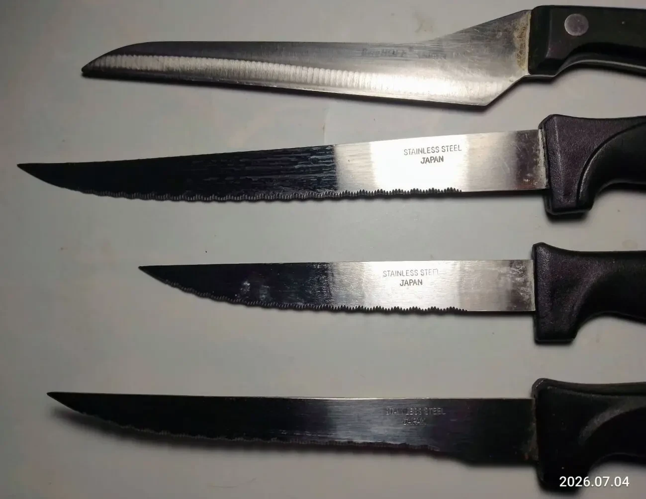 Нож зубчики и тонкий 15 см 4 штуки, кухонный, металл нержавейка сталь, Japan 3