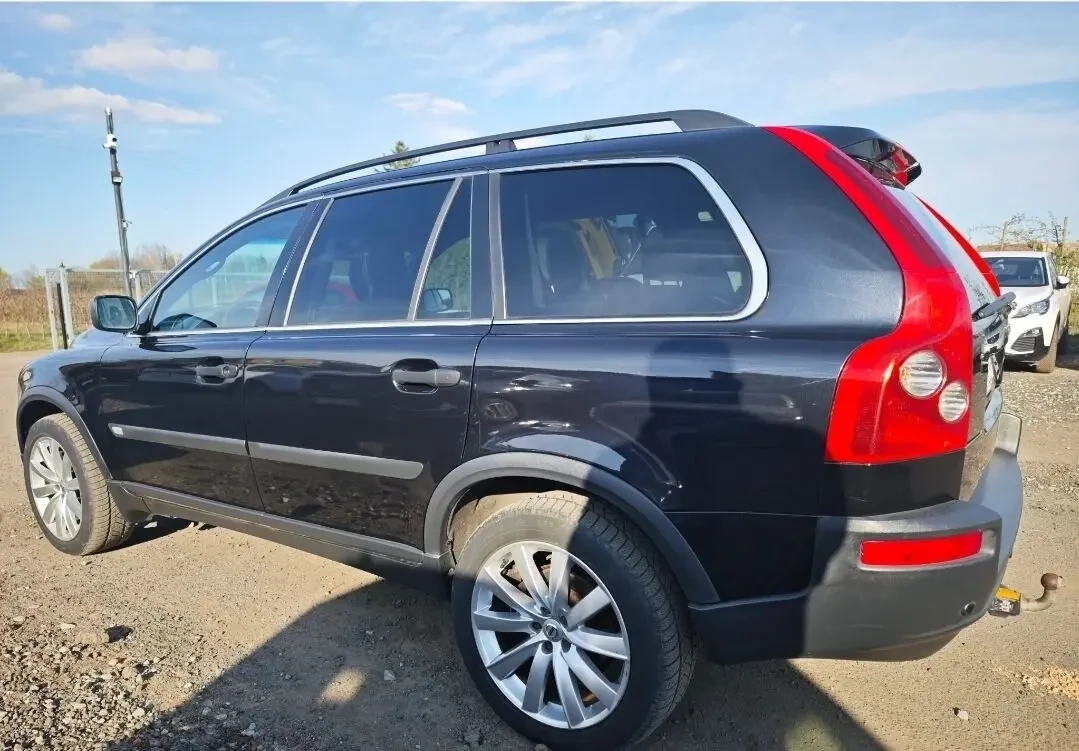 Продам Volvo XC90 2