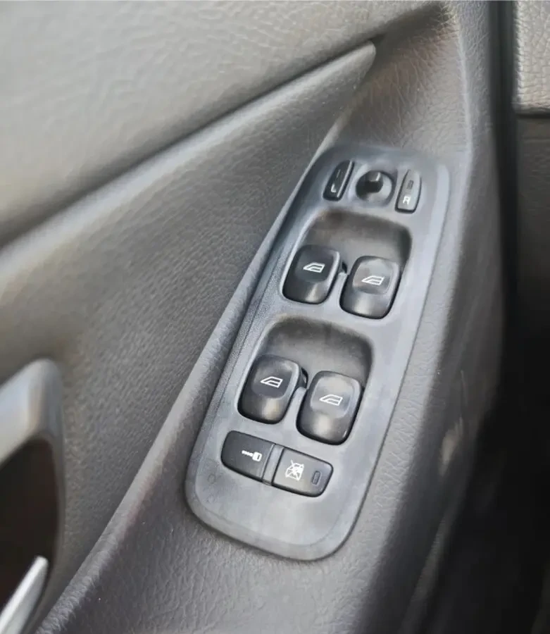 Продам Volvo XC90 9