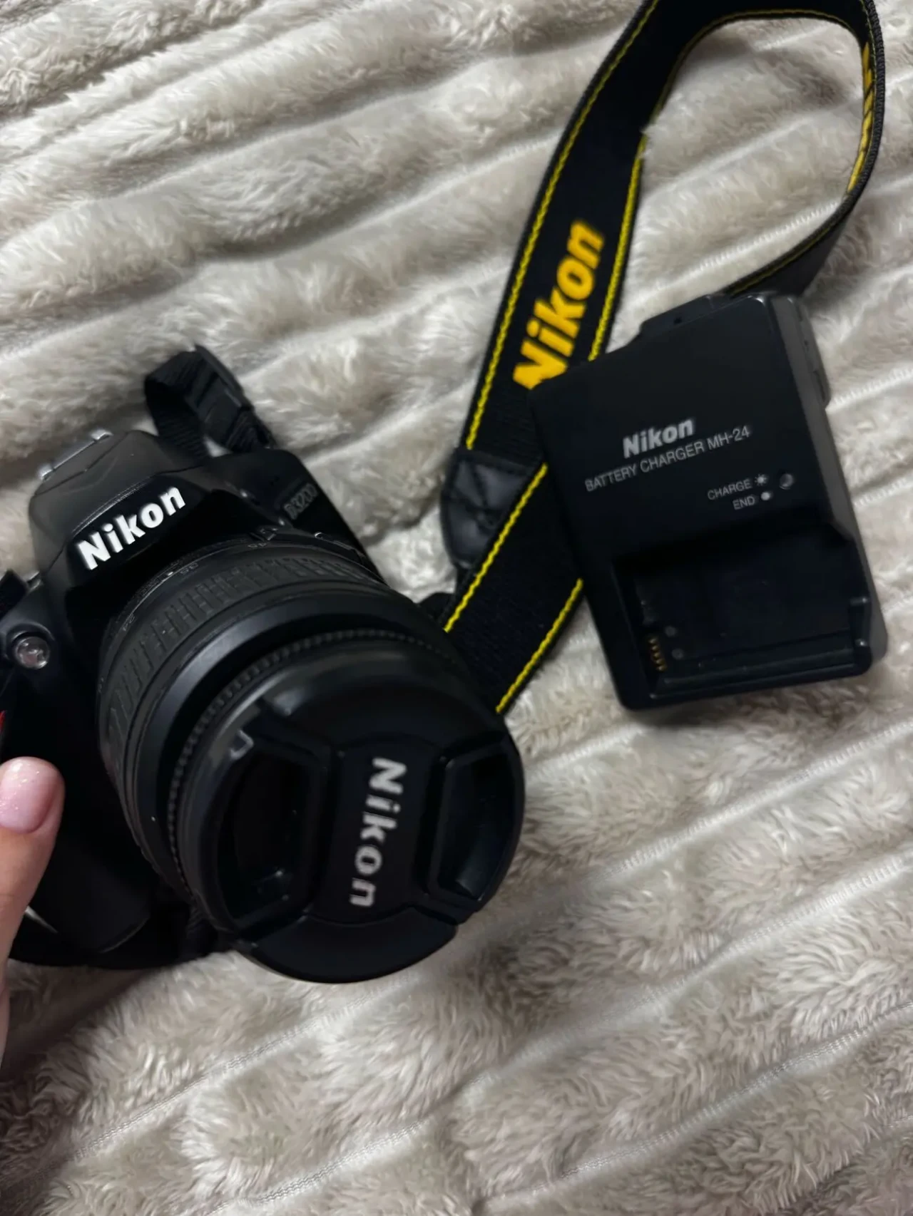 Продам фотоапарат Nikon d3200 2