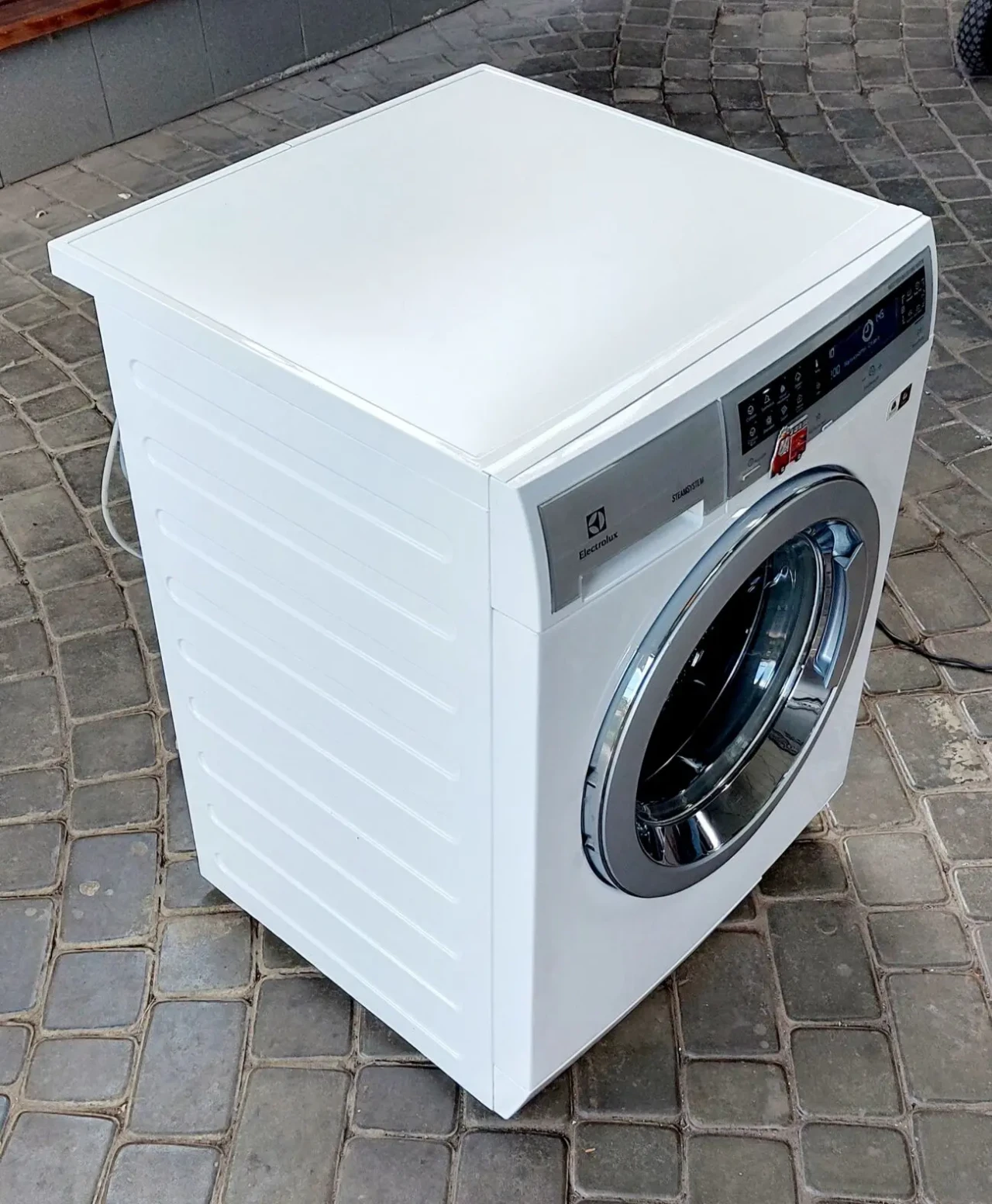 Пралка Electrolux, 10кг, 1400 об/хв, інвертор 5