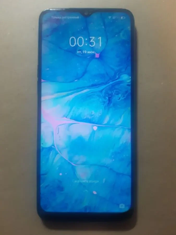 Realme C3 3/32Gb 3