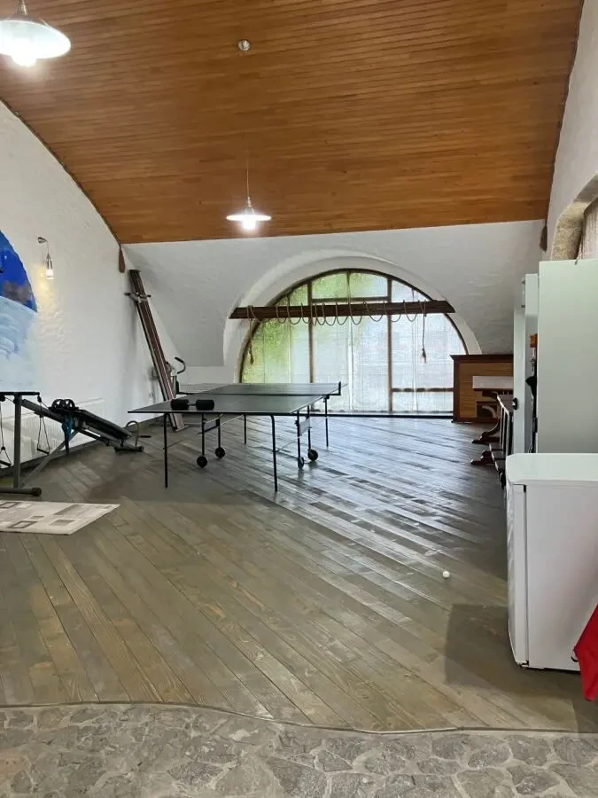Можлива серйозна знижка .Продам терміново будинок з вз