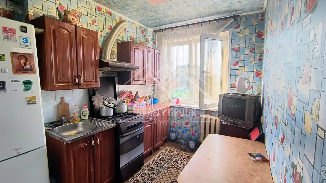 ПРОДАМ 3к мкр. 4-й Зарічний 5
