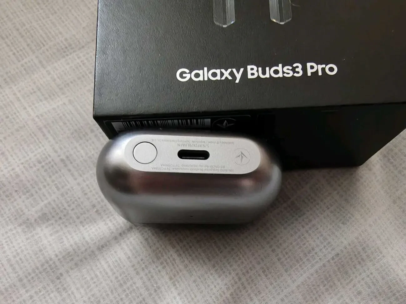 Samsung Galaxy Buds3 Pro Silver оригінал комплект чохол 4