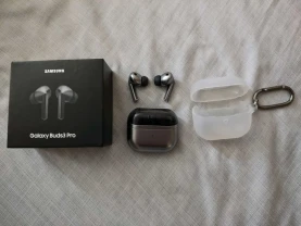 Samsung Galaxy Buds3 Pro Silver оригінал комплект чохол
