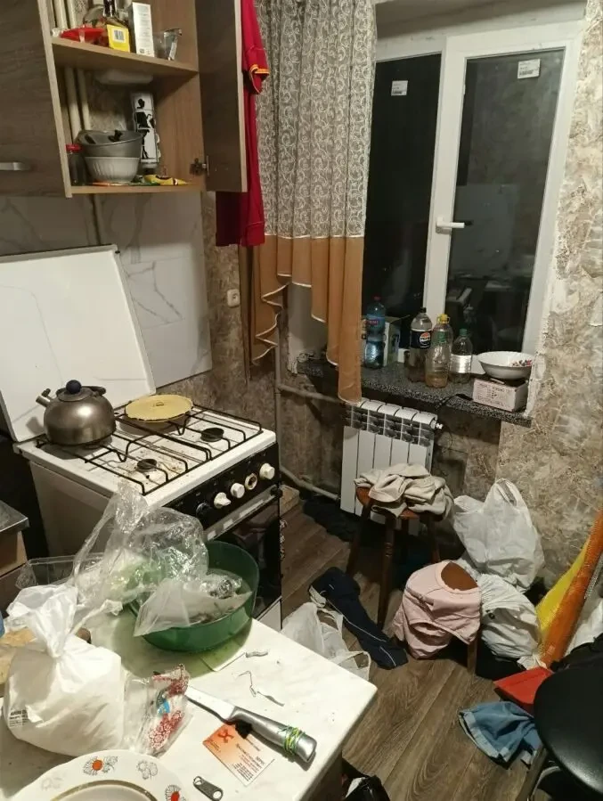 Продам 1к кв метро Холодная Гора. 4/5 5