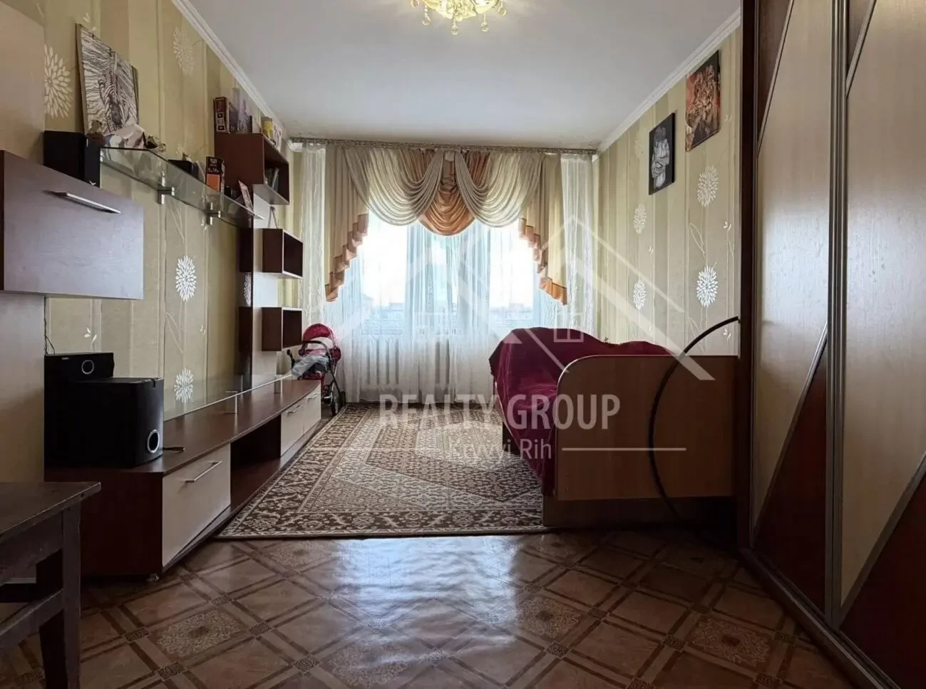 Продаж 3х кімнатної квартири на мкрн. Гірницький