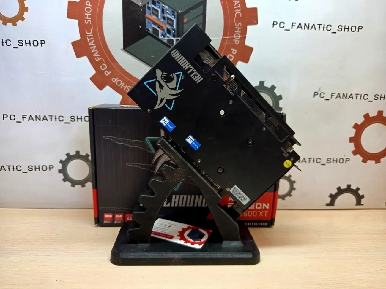 Відеокарта PowerColor Radeon RX 6600 XT Hellhound 3