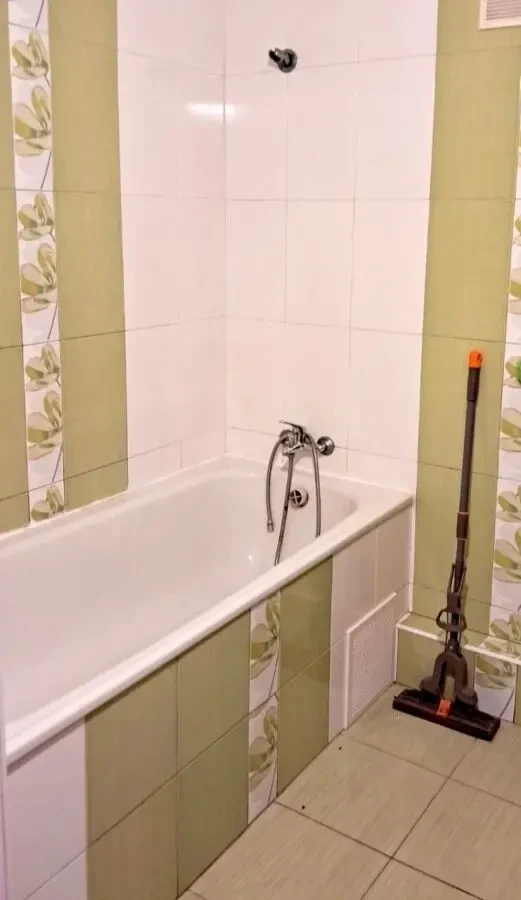 Продам ДОМ. ПГТ Таирова. 6 соток земли, 163 кв.м. 7