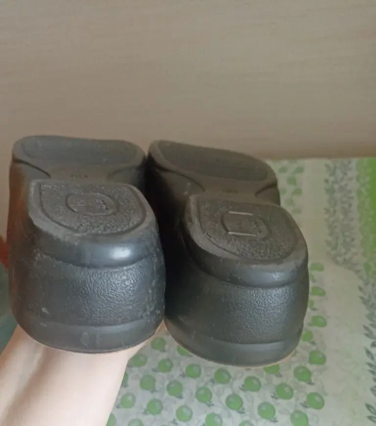 Велюровые женские тапки бордо 40 9