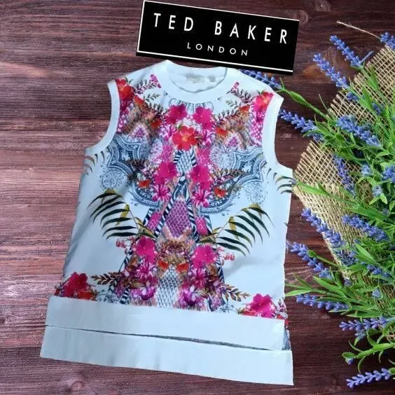 Ted Baker Красивая женская майка с трикотажем с шелком на 46-48 3