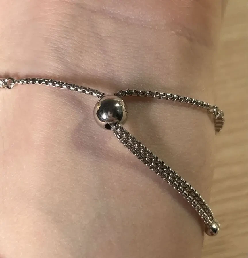 Продам оригінальний срібний браслет pandora 4