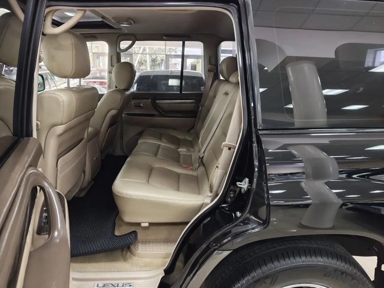 Lexus LX 470 AWD 4.7i V8 4АКПП 2002 р.в. (230 к.с.), 7 місць 8