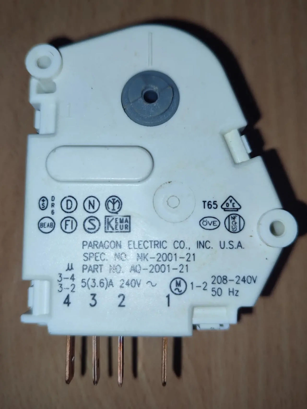 Таймер оттайки Paragon NK-2001-21 холодильника