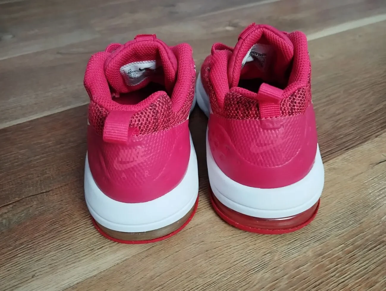 Кросівки Nike air 33 розмір