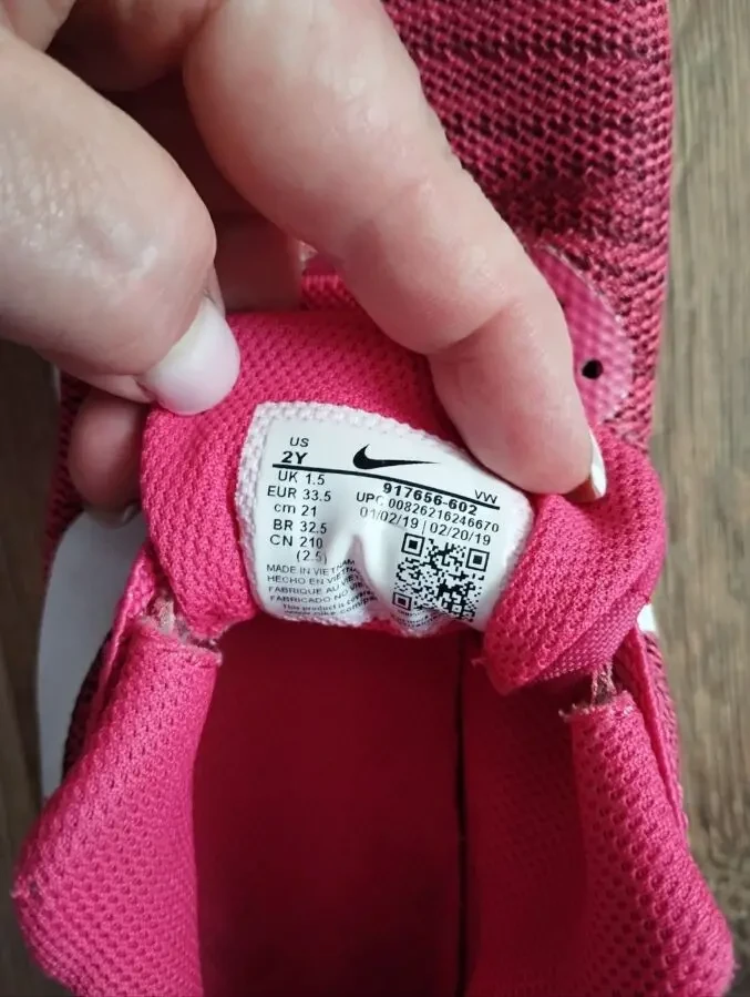 Кросівки Nike air 33 розмір 3