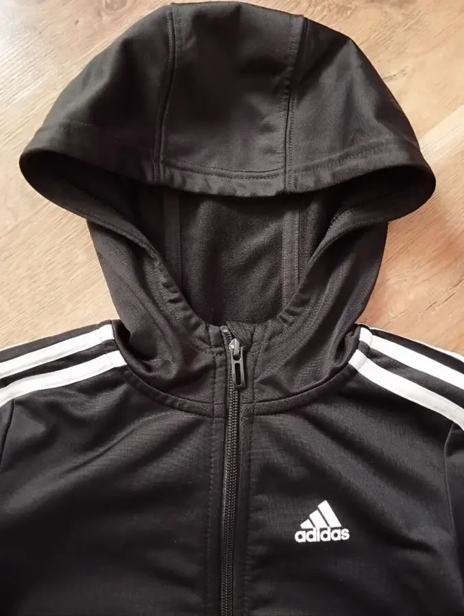 Спортивна кофта олімпійка від Adidas на 5-6 років 2