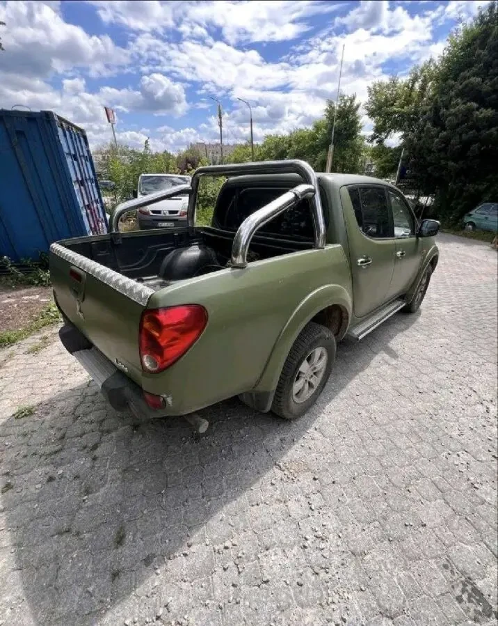 Mitsubishi L200 4