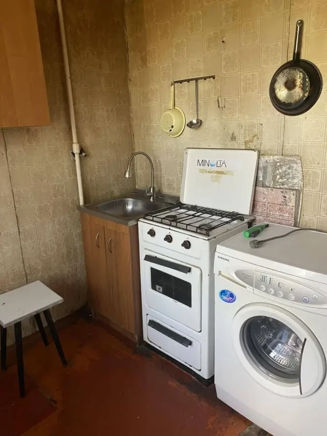 Продам 1 кім квартиру ХТЗ 3