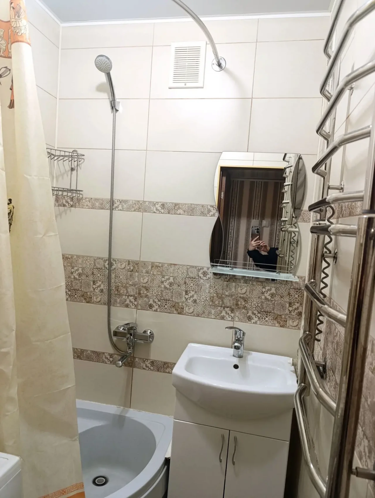 Продаж 2 кім квартиру Жасміновий бульвар 5