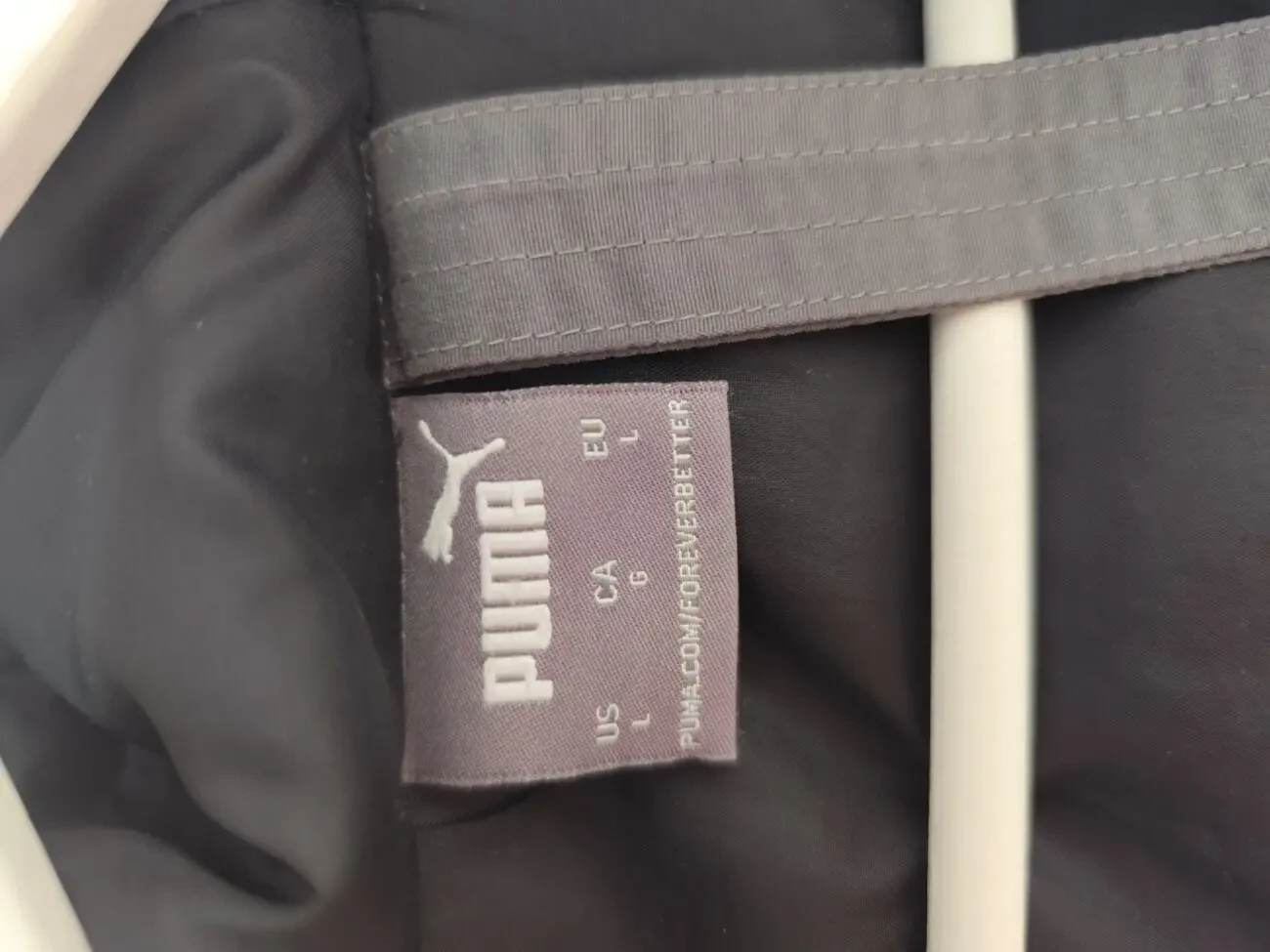 Продам куртку PUMA Essentials Protect Jacket в ідеальному стані. 3