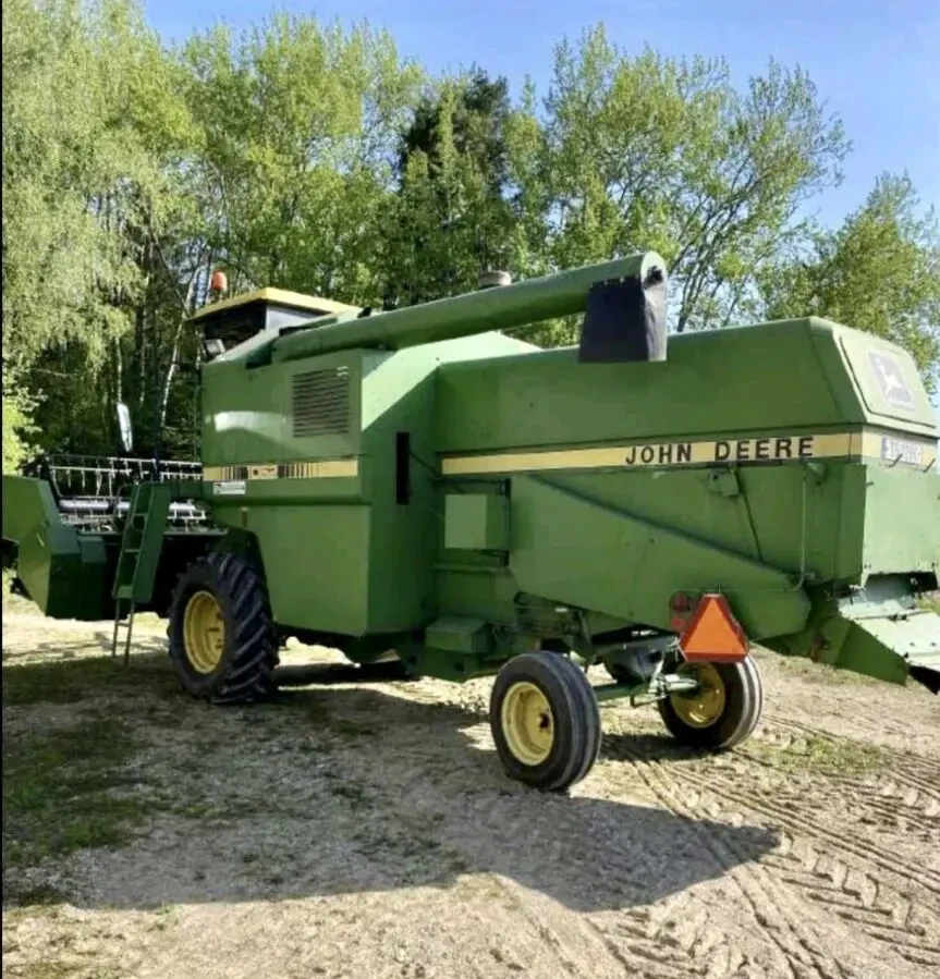 Збирання врожаю (обмолот) комбайном John Deere 1052 жниварка 3.65м. 3