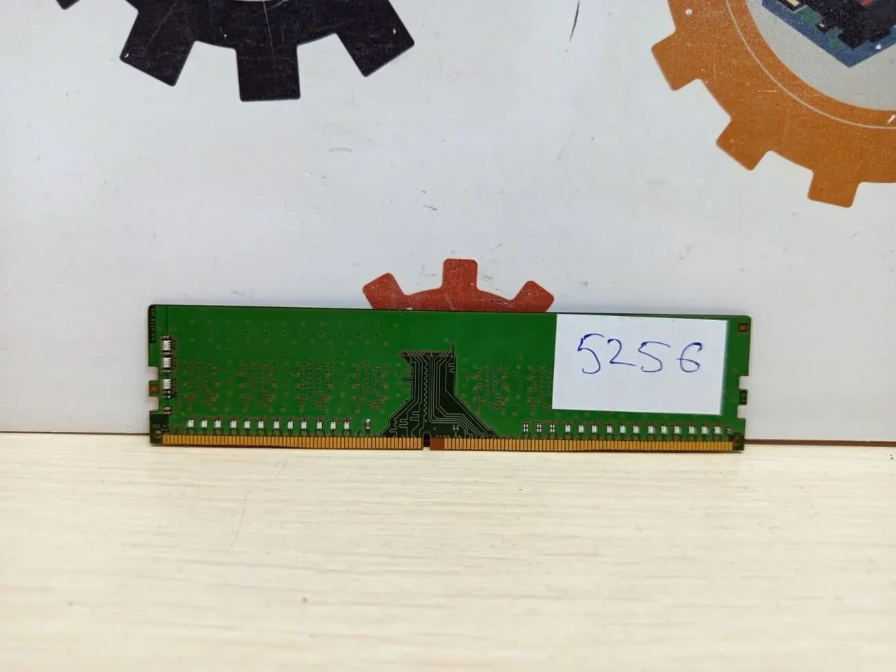 Модуль пам'яті Hynix DDR4 4Gb 2133 Mhz (HMA451U6AFR8N-TF NO AC) 2