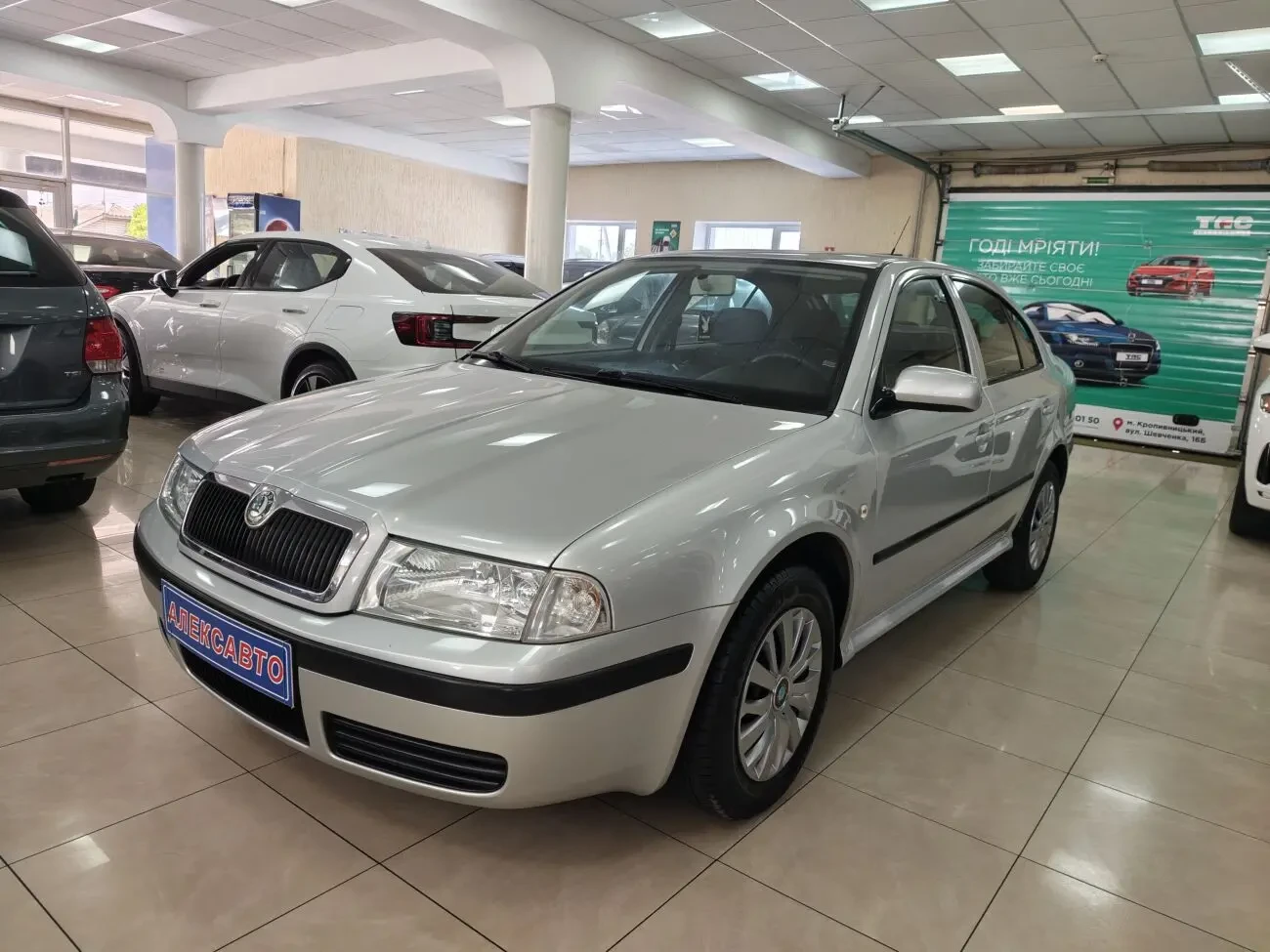 Skoda Octavia Tour 1.6МРі 8V 5МКПП 2005 р.в. (102 к.с.)