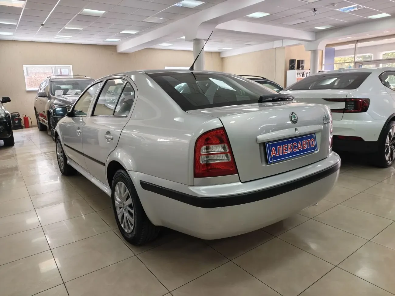 Skoda Octavia Tour 1.6МРі 8V 5МКПП 2005 р.в. (102 к.с.) 2