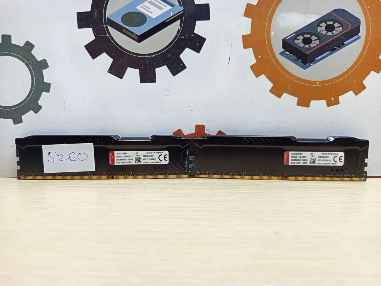 Оперативна пам'ять HyperX DDR4-2133 4096MB PC4-17000 Fury Black (HX421C14FB/4) 2