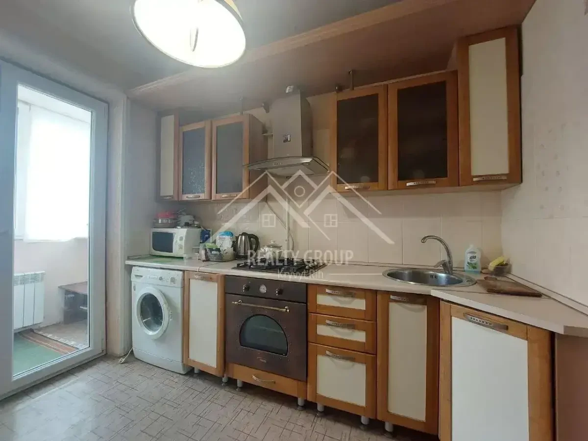 Продаж 3к Східний-1 7