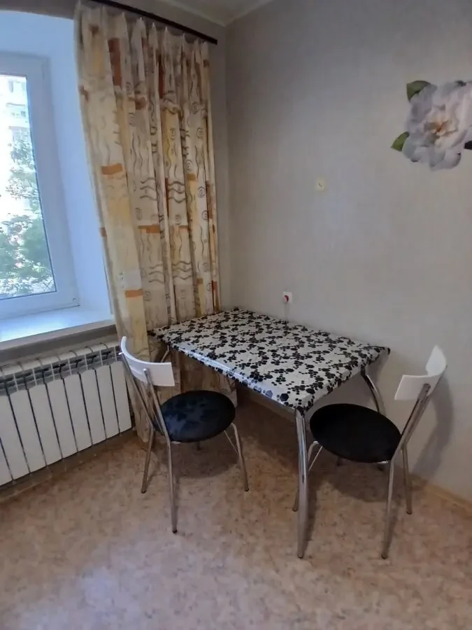 Сдам свою 1 ком. кв. Алексеевка, ул. Ахсарова 3в 9