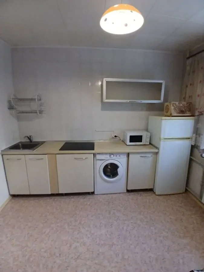 Сдам свою 1 ком. кв. Алексеевка, ул. Ахсарова 3в 3