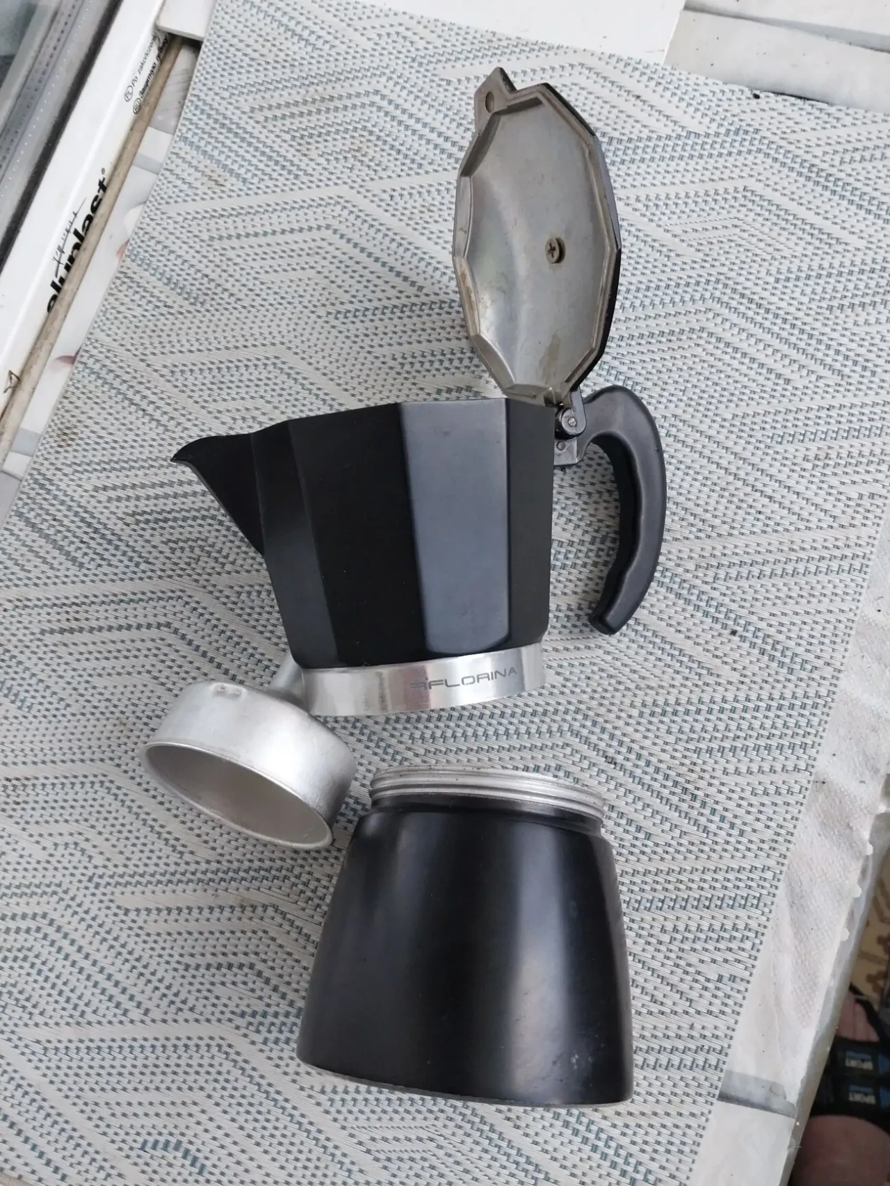 Кофеварка гейзерная Florina Macchiato 4