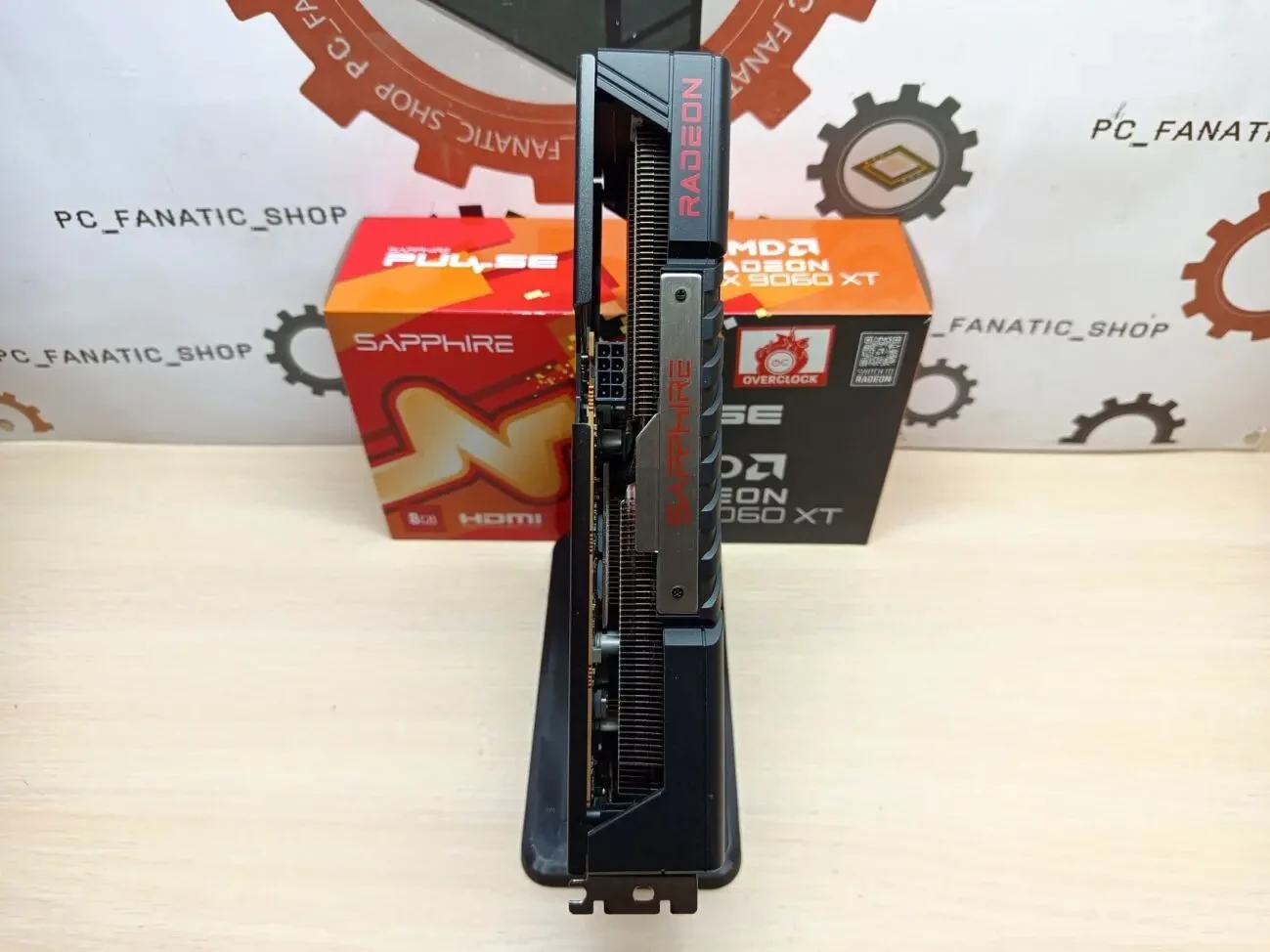 Відеокарта Sapphire Radeon RX 9060 XT 8GB PULSE GAMING OC 2