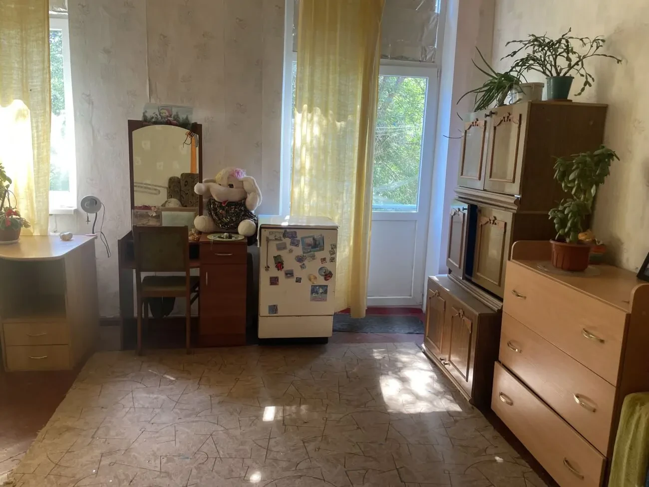Сдам комнату в 3 к квартире пр Петровского ал Новоорловская 8