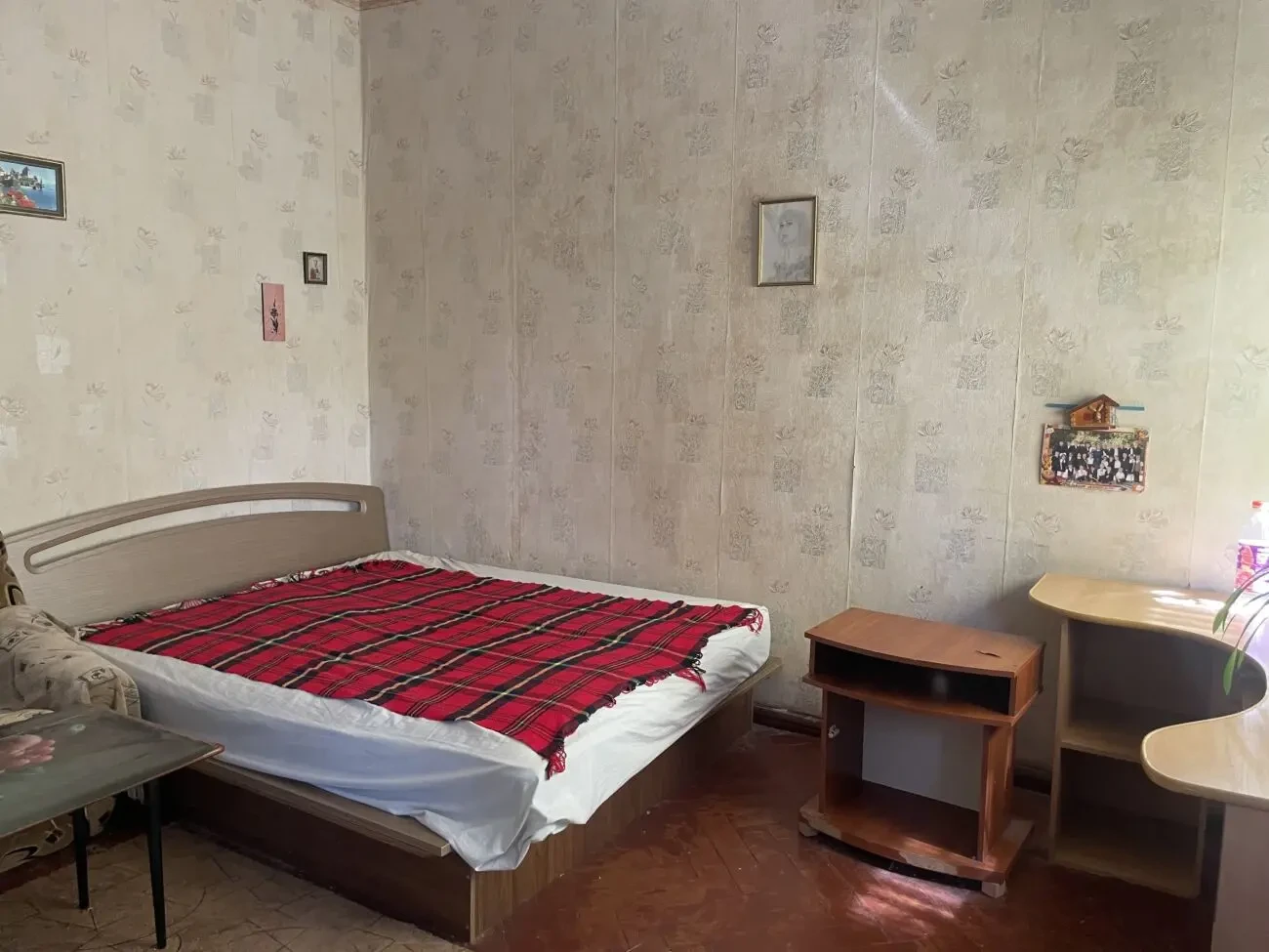 Сдам комнату в 3 к квартире пр Петровского ал Новоорловская 2