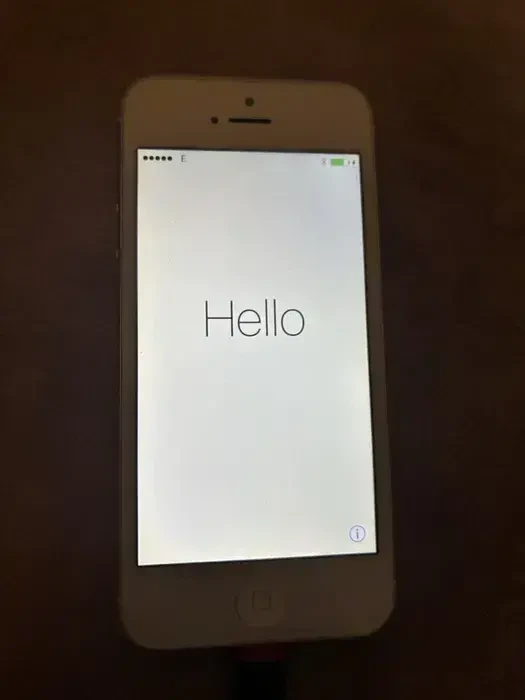 iPhone 5 16GB Silver, Model A1429, робочий 2
