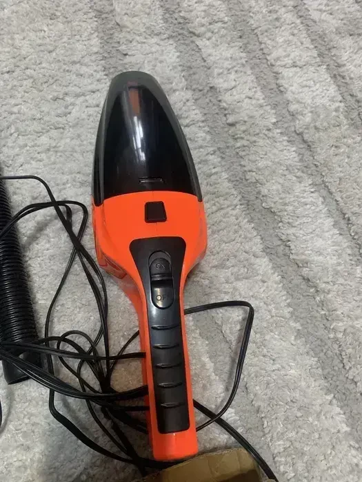 Автомобільний пилосос 12V, компактний, з насадками 2