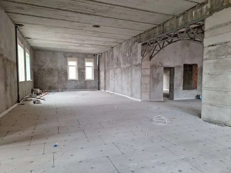 Комерційна будівля 1418 м²  5 рівнів  Вільне планування  Одеса, Ак. Сахарова 8