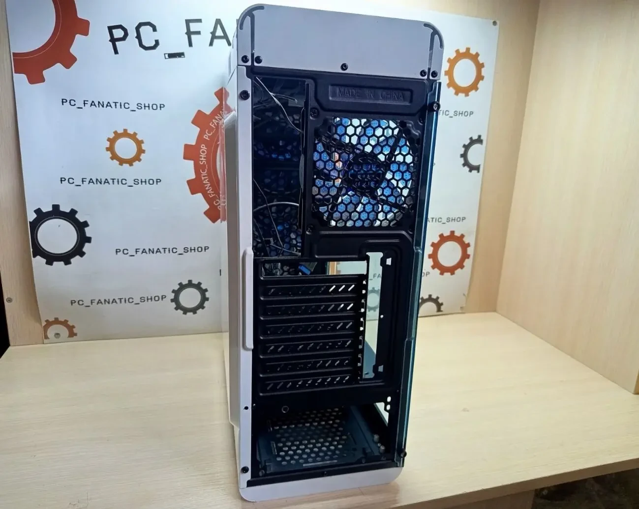 Корпус Gamemax StarLight W-Blue 8