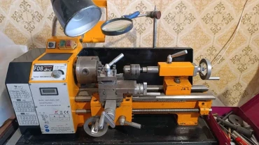 Токарний верстат FDB Maschinen Turner 180 на 300 Vario