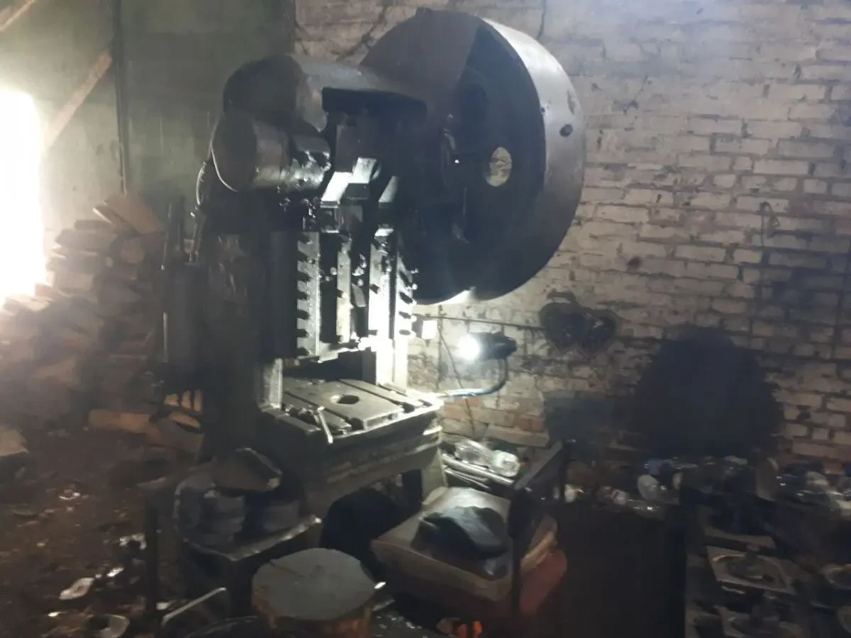 Кривошипний прес, кривошипный пресс, 25, 40 тонн, механічний, без пневматики, робочий, комплектний. 6