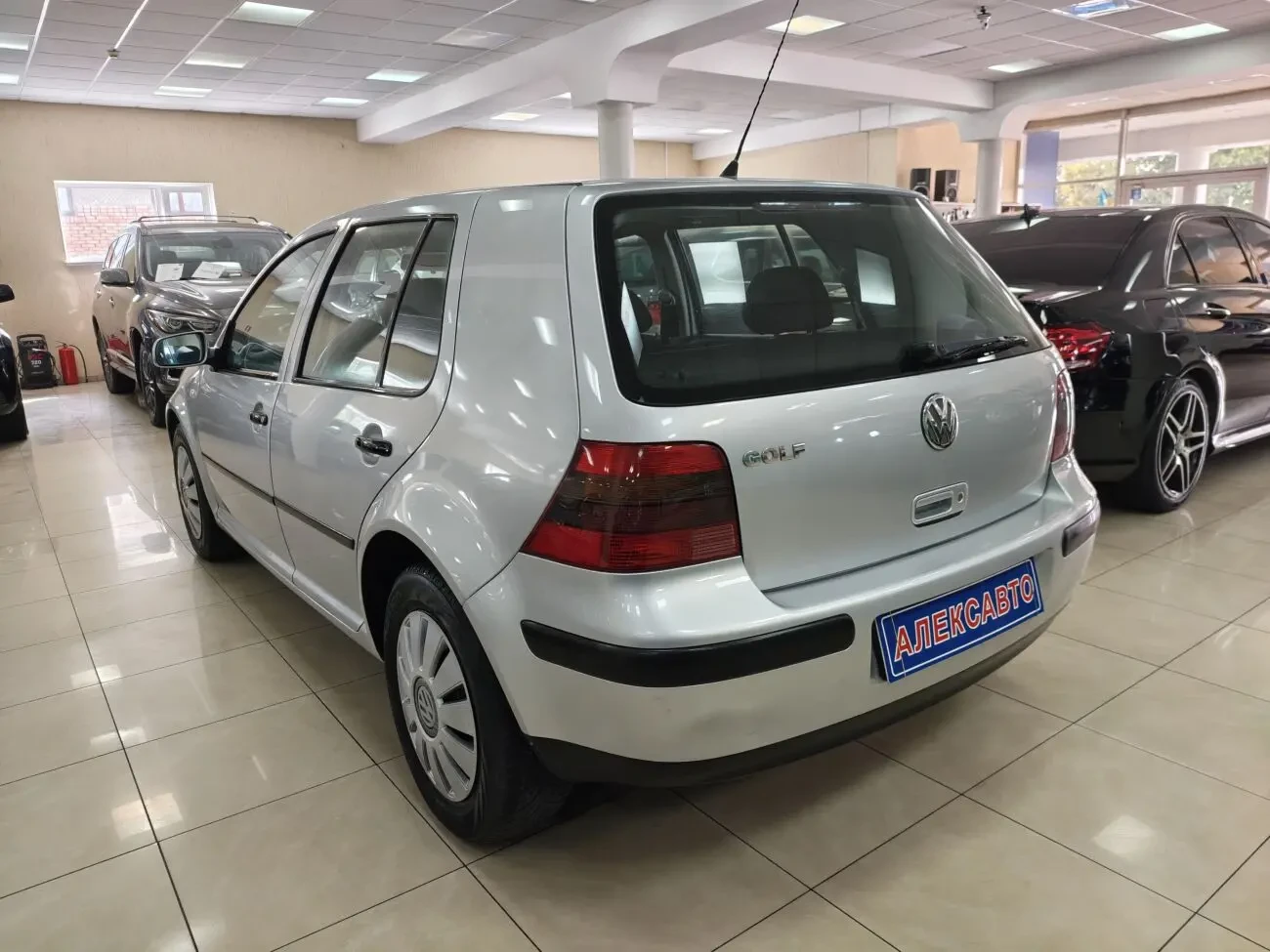 Volkswagen Golf IV 1.4і 16V 5МКПП 2000 р.в. (75 к.с.) 2